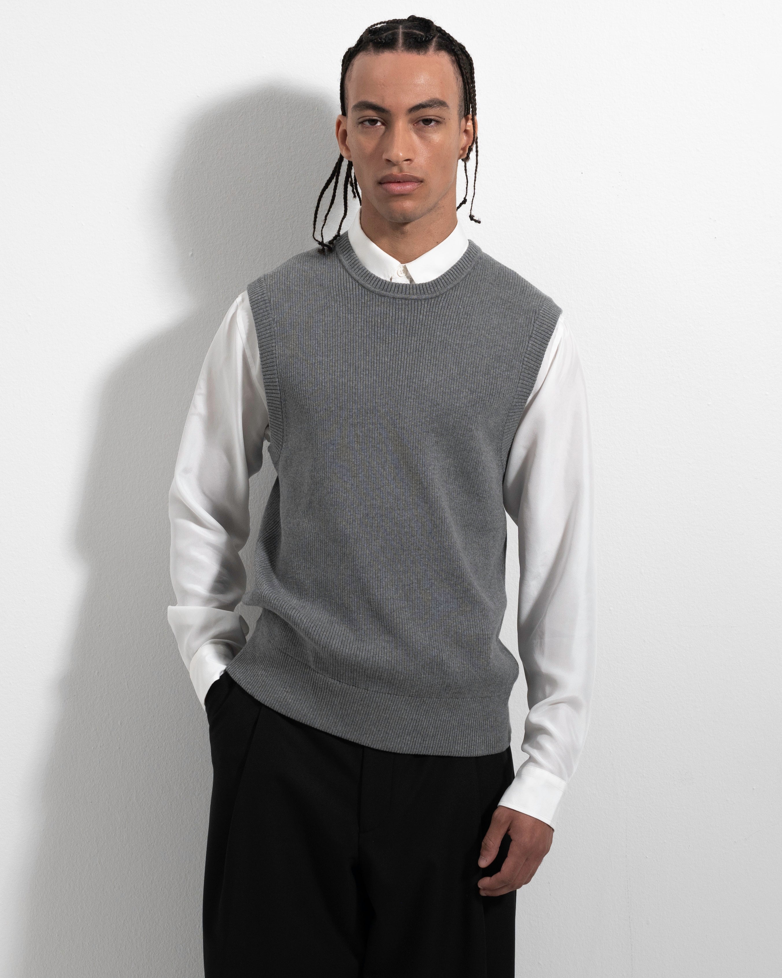 Knitted Vest - Frost Grey Mel