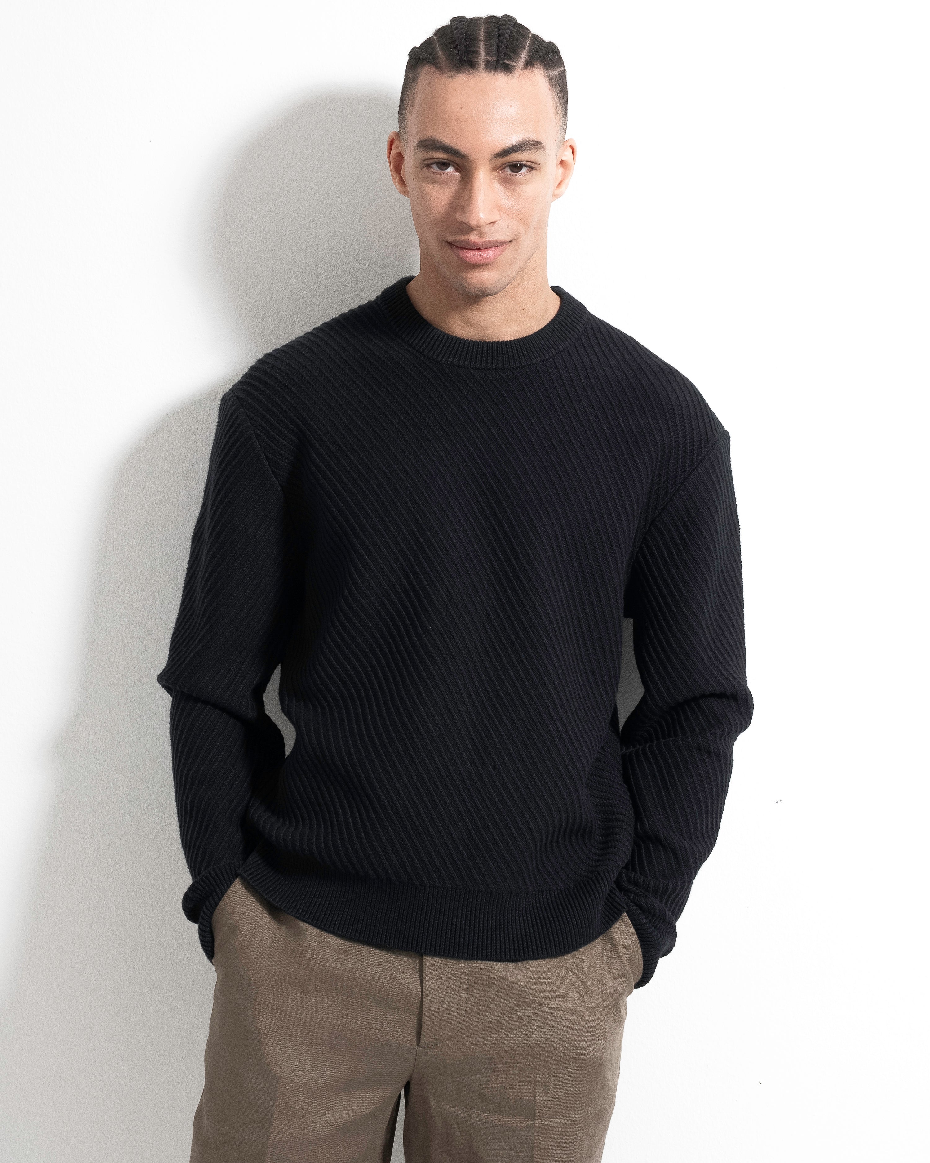 Diagonal Rib Crewneck - Black